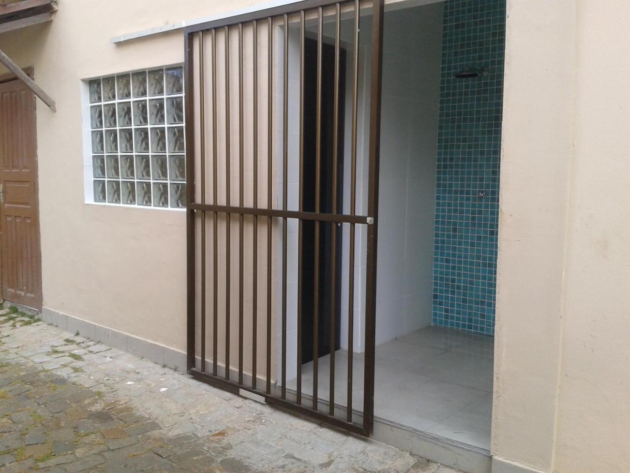 Chale 09 - Mamelucos Em Frente A Praia De Ipitanga Salvador Bahia Ngoại thất bức ảnh